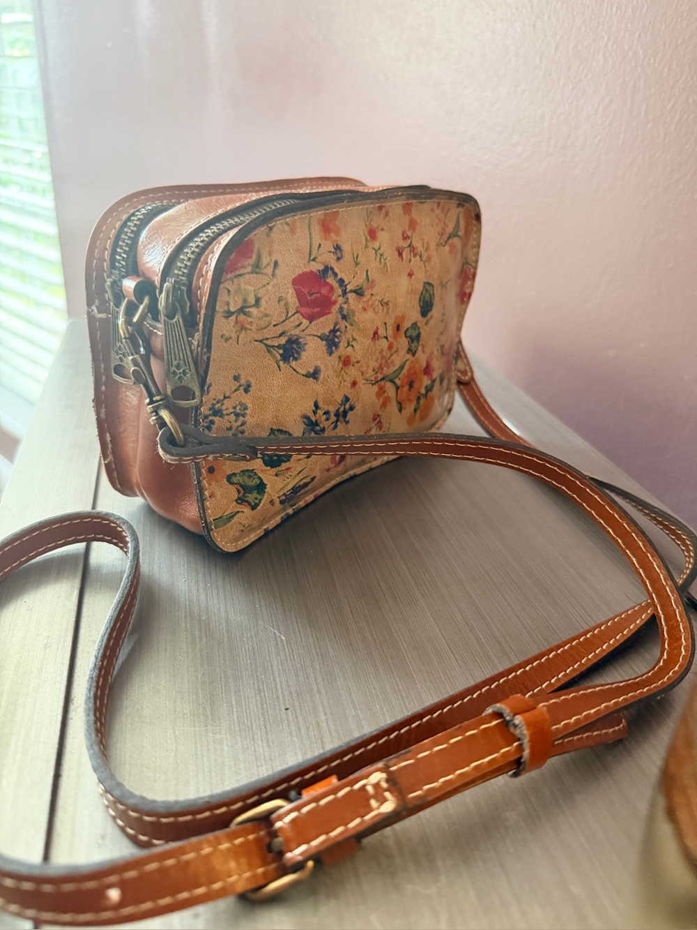 Patricia Nash Prairie Rose Crossbody - Picture 2 of 8